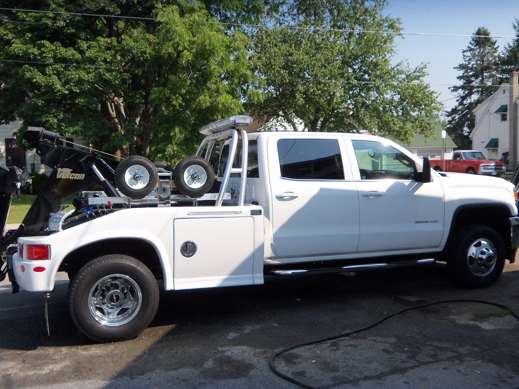 Browns Towing | 49 Lavinia St, Port Hope, ON L1A 2A7, Canada | Phone: (905) 885-4462