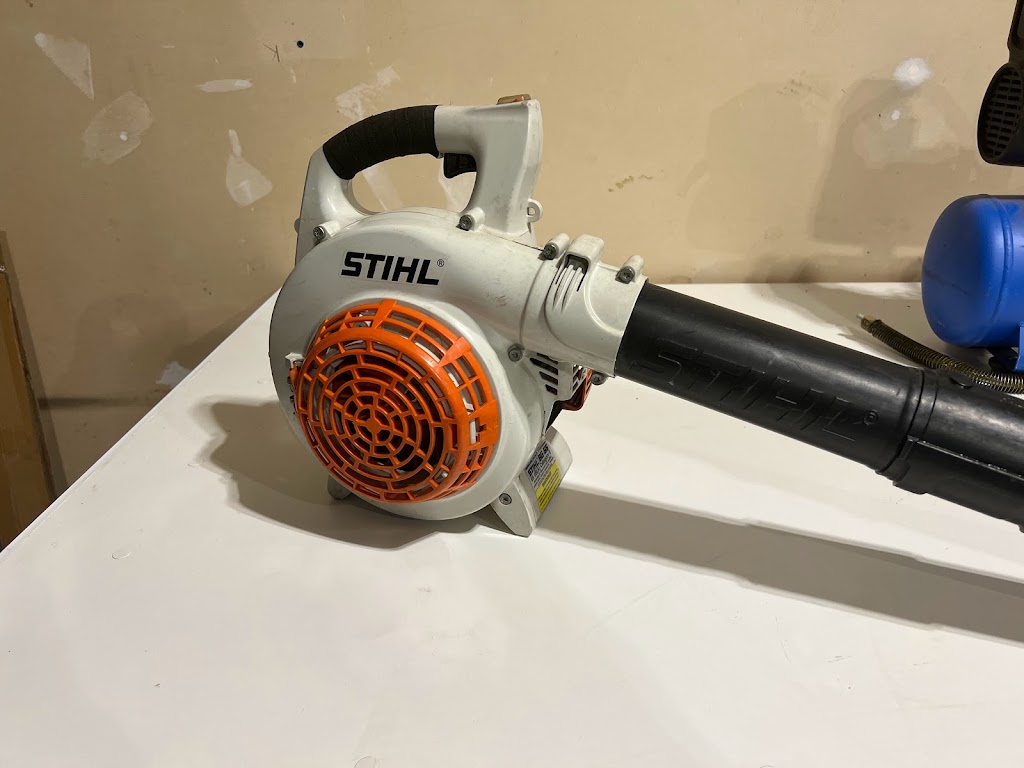 D’small Engine Service. | 2568 Amerongen Cres SW, Edmonton, AB T6W 3C2, Canada | Phone: (780) 966-3354
