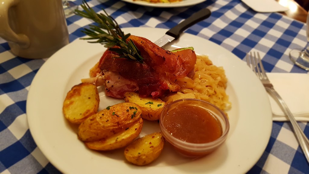 Deutsches Haus (Vancouver Alpen Club) | 4875 Victoria Dr, Vancouver, BC V5N 4P3, Canada | Phone: (604) 874-3811