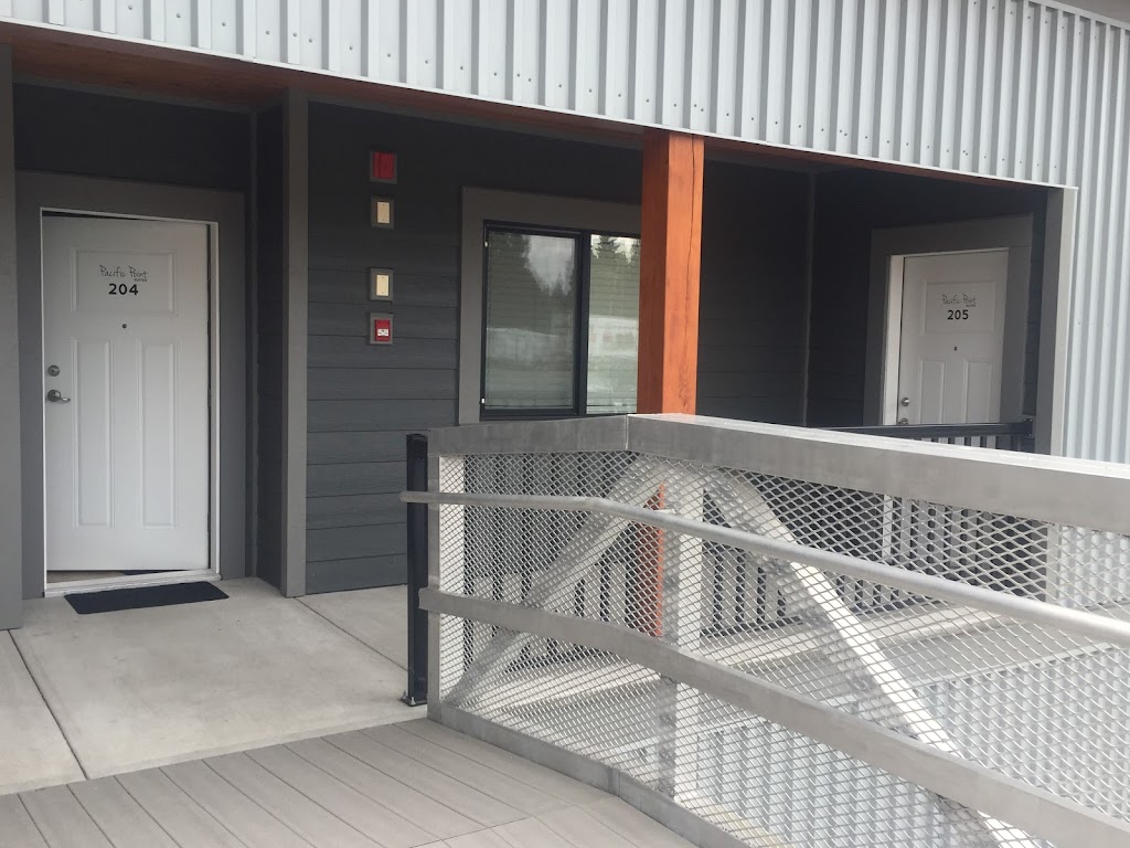 Pacific Point Market and Suites | 7013 Thunder Bay St, Powell River, BC V8A 1E3, Canada | Phone: (604) 489-9111