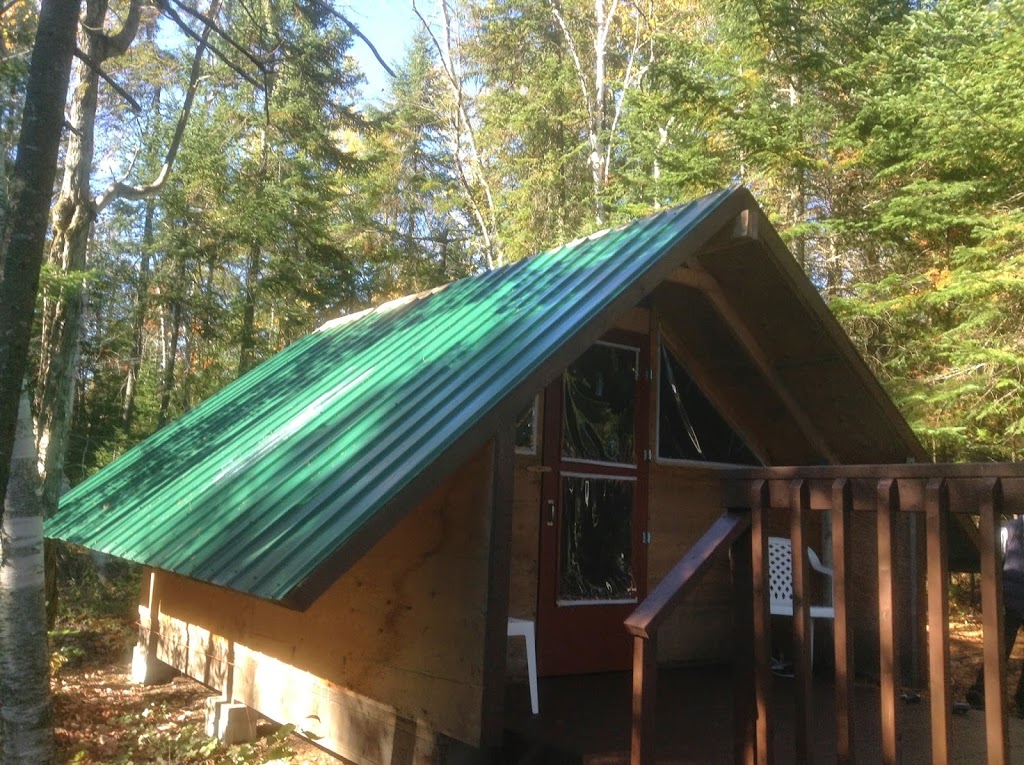 Aire Nature Grandes-Piles - Camping Lac Clair | Chemin du Lac des Îles, Grandes-Piles, QC G0X 2E0, Canada | Phone: (819) 809-2535