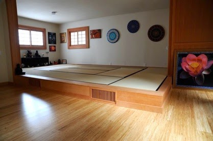 Seven Hills Yoga | 1237 Scarborough Rd, Bowen Island, BC V0N 1G2, Canada | Phone: (604) 671-2845