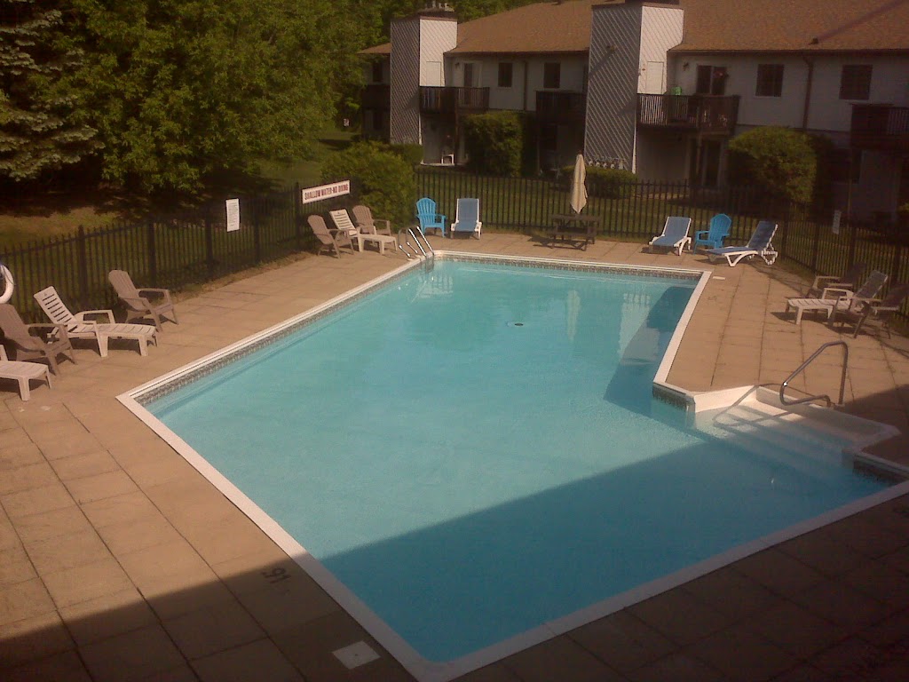 Craigleith Shores | 209472 ON-26, The Blue Mountains, ON L9Y 0N1, Canada | Phone: (888) 326-0105