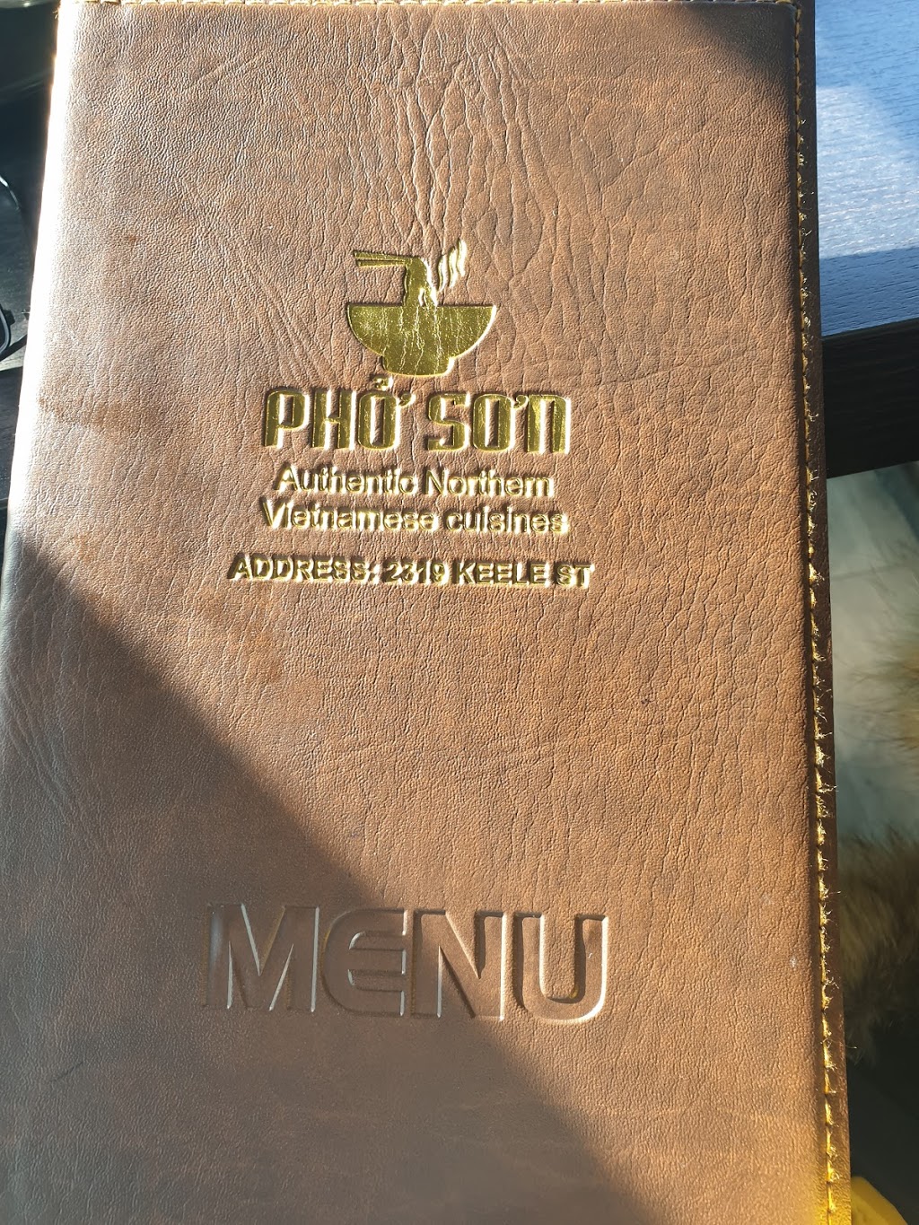 Phở Sơn | 100-2319 Keele St, North York, ON M6M 4A1, Canada | Phone: (416) 901-3437