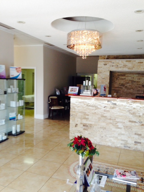 LightTouch Med Spa Oakville | 90 Reynolds St, Oakville, ON L6J 3K2, Canada | Phone: (905) 844-3400