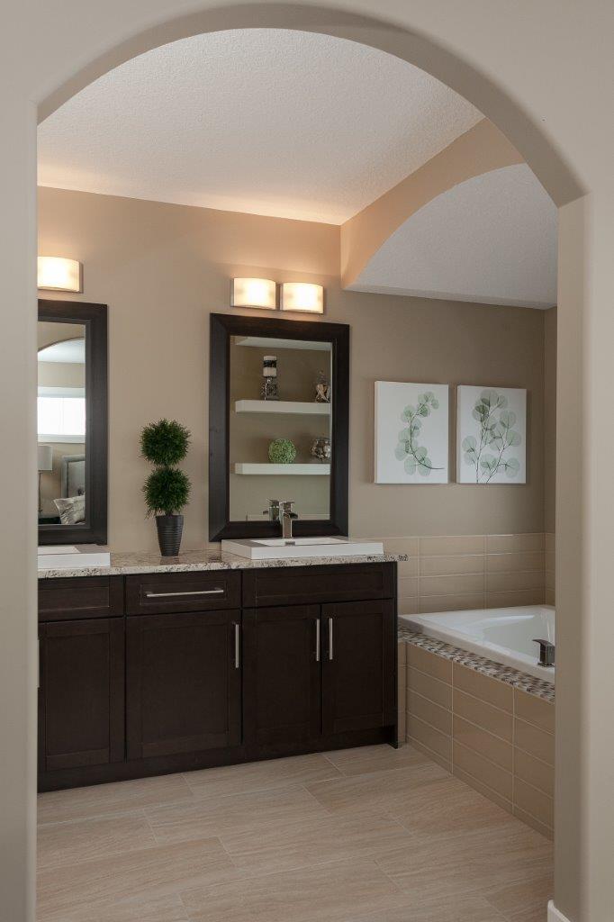 Homexx Homes | 11103 182 St NW, Edmonton, AB T5S 2R3, Canada | Phone: (780) 489-3028