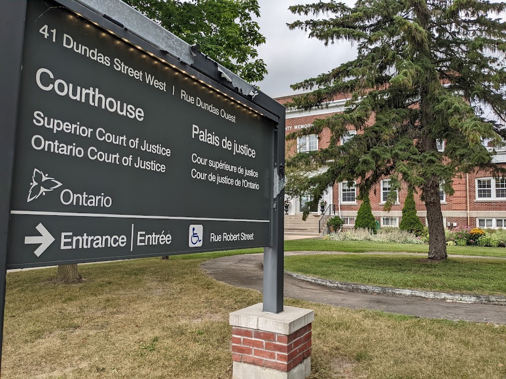 Superior Court | 41 Dundas St W, Napanee, ON K7R 1Z5, Canada | Phone: (613) 354-5450