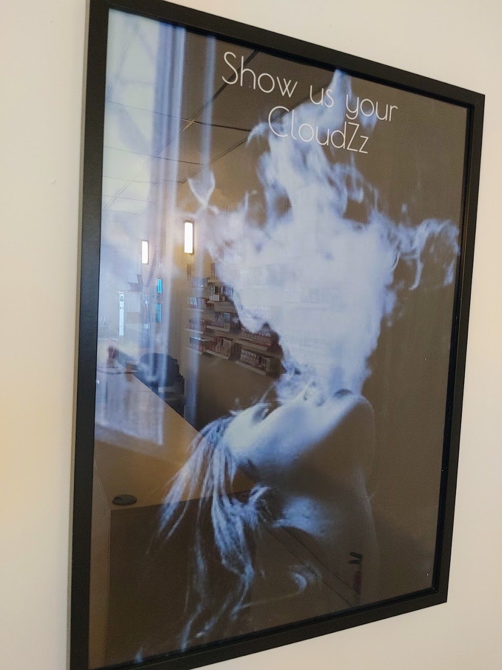 CloudZz Vape | 476 Upper Wellington St, Hamilton, ON L9A 3P4, Canada | Phone: (289) 253-8747