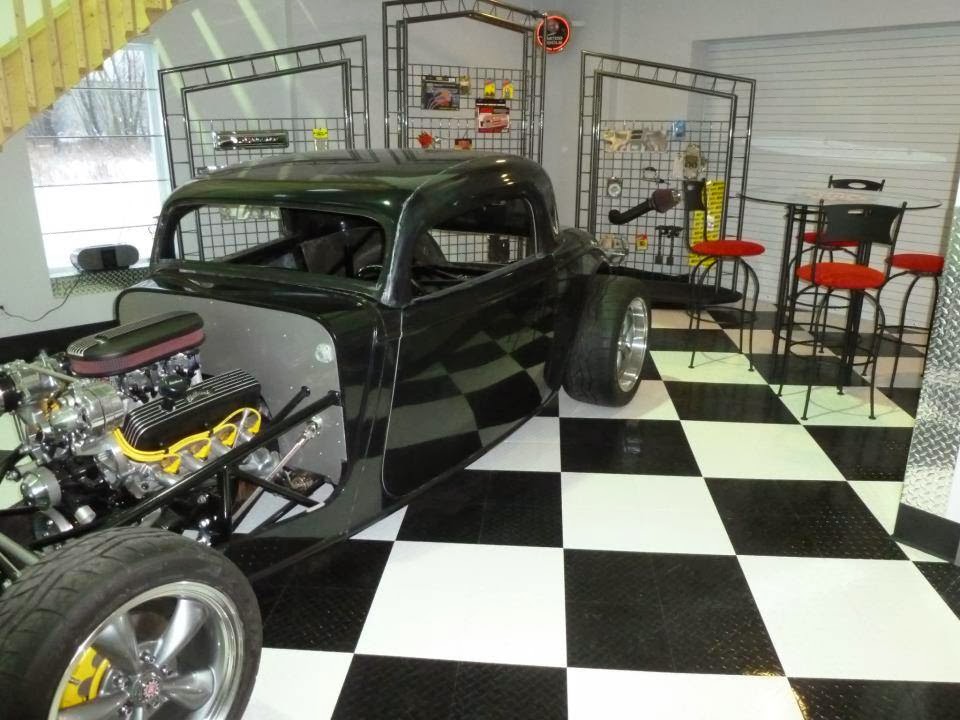 Wicked Garage | 1344 Barfield Rd, Greely, ON K4P 1A1, Canada | Phone: (613) 788-3701