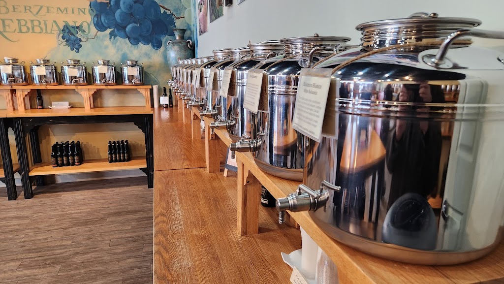 Liquid Gold Tasting Bar & All Things Olive | 1435 Mountain Rd, Moncton, NB E1G 1A3, Canada | Phone: (506) 853-8809