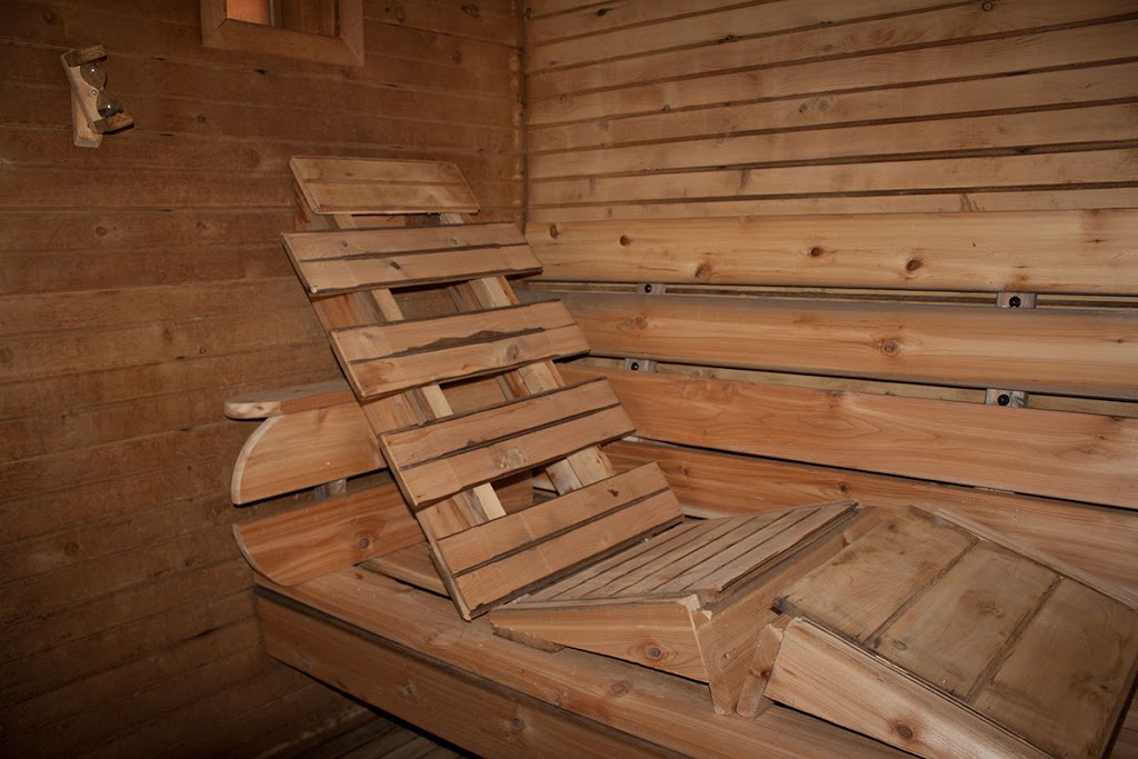 Saunas and Cabins on the Golden Lake. Ottawa Valley. | 42 Nein Mar Ln, Killaloe, ON K0J 2A0, Canada | Phone: (613) 889-0809