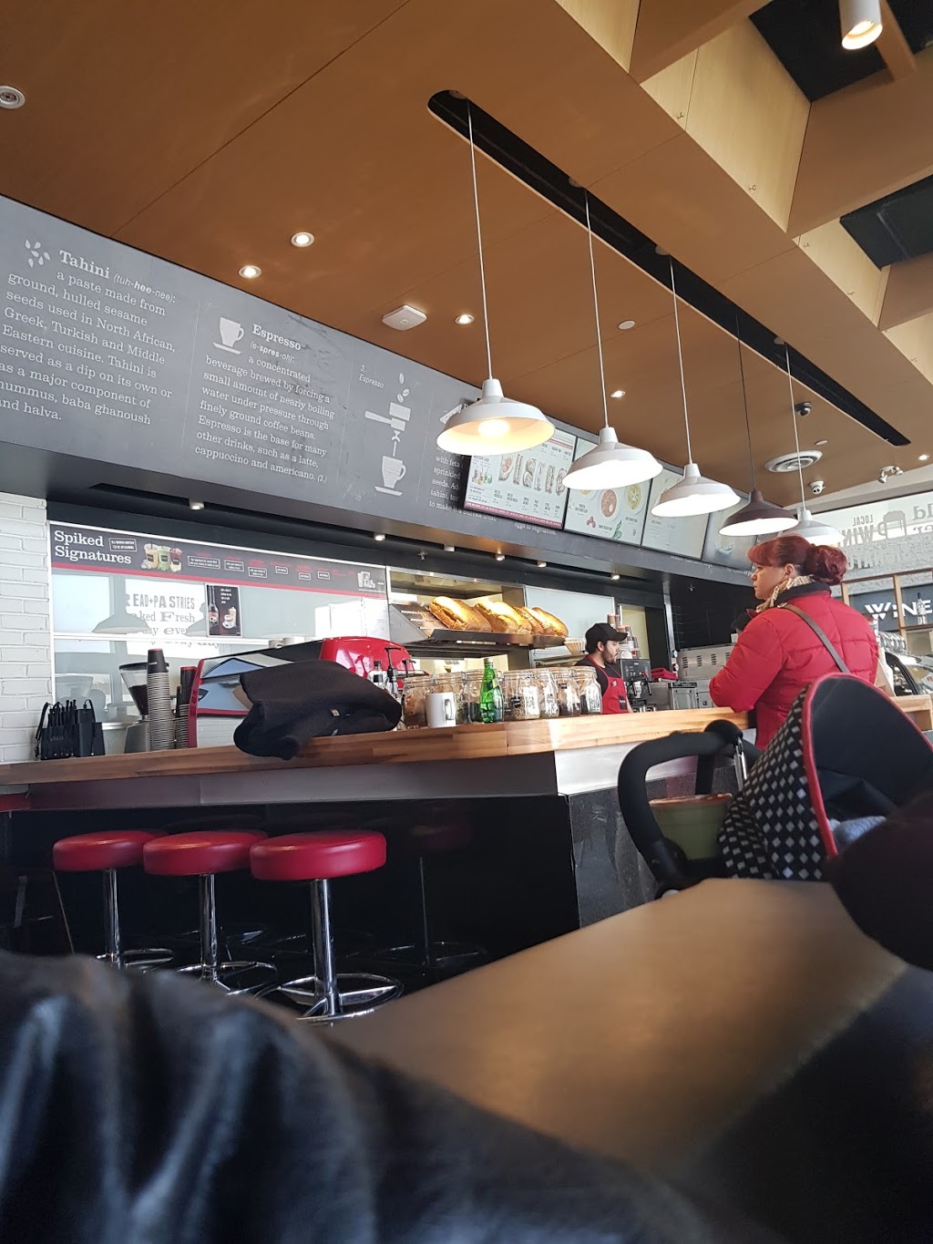 Aroma Espresso Bar | 300 Taylor Rd, Niagara-on-the-Lake, ON L0S 1J0, Canada | Phone: (905) 684-3000