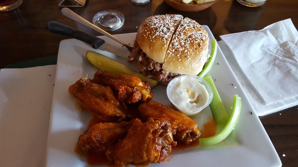 Franks Grille | 5820 Broadway, Lancaster, NY 14086, USA | Phone: (716) 681-3440