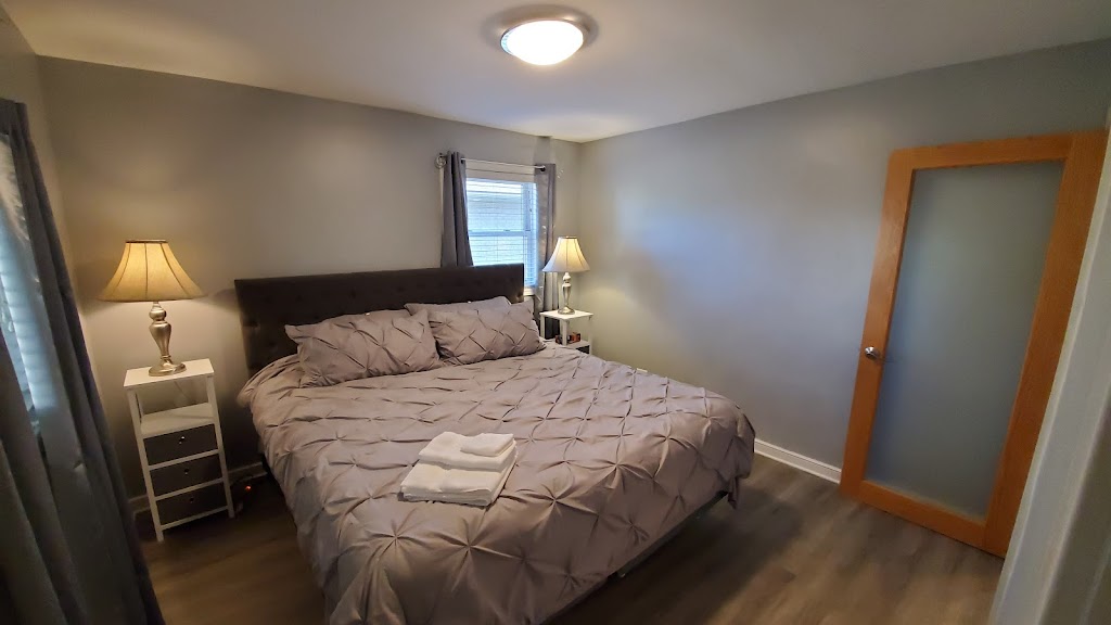House For Rent Ottawa | 18 Chippewa Ave, Nepean, ON K2G 1X7, Canada | Phone: (613) 620-3771