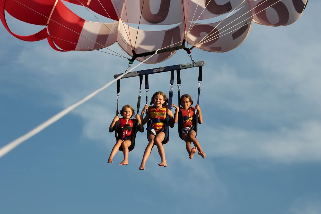 Okanagan Parasail Co | 1350B Water St, Kelowna, BC V1Y 9P4, Canada | Phone: (250) 868-4838