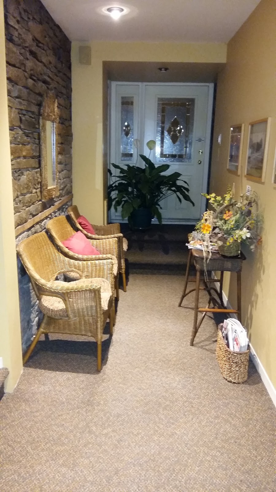 Josée Thiffault, Sexologue Psychothérapeute | 15 Rue St-Charles, Sainte-Thérèse, QC J7E 2A3, Canada | Phone: (438) 492-5232