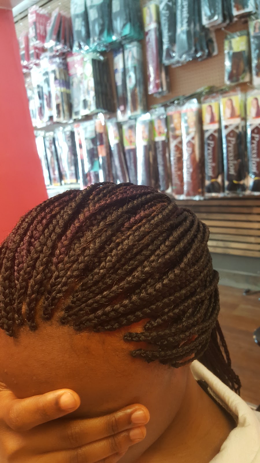 LIZNGAB BEAUTY SUPPLIES AND SALON | 5 702 22ND STREET WEST, Saskatoon, SK S7M 0R5, Canada | Phone: (306) 914-3987