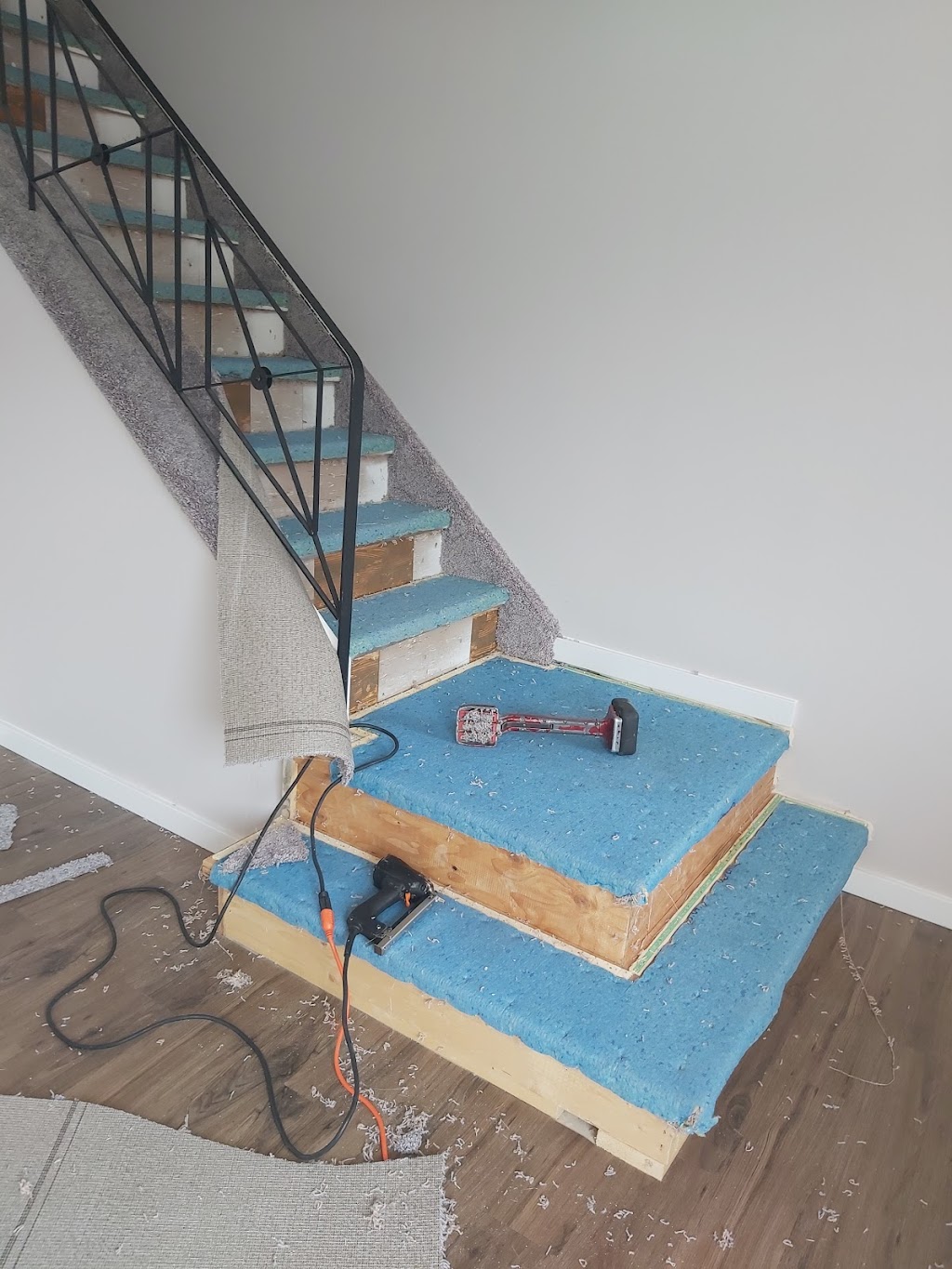 Winnipeg carpet repair | 563 Talbot Ave, Winnipeg, MB R2L 0R7, Canada | Phone: (204) 558-8767