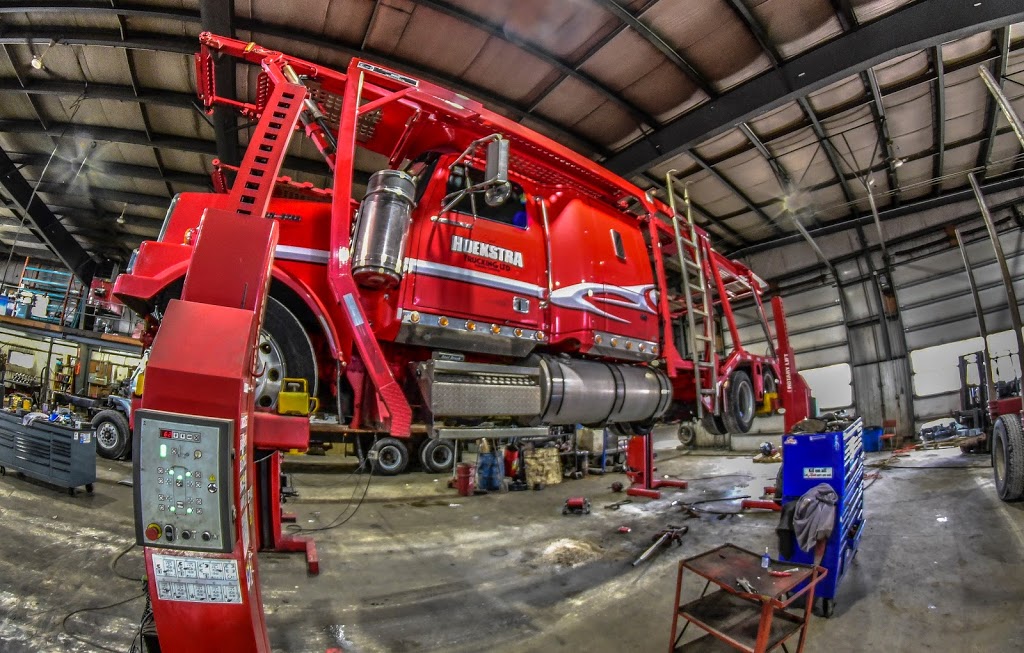 Hwy 4 Truck Service Ltd. Traction Heavy Duty Parts & TruckPro Re | 402143, Grey County Rd 4, Hanover, ON N4N 3B8, Canada | Phone: (519) 369-5052