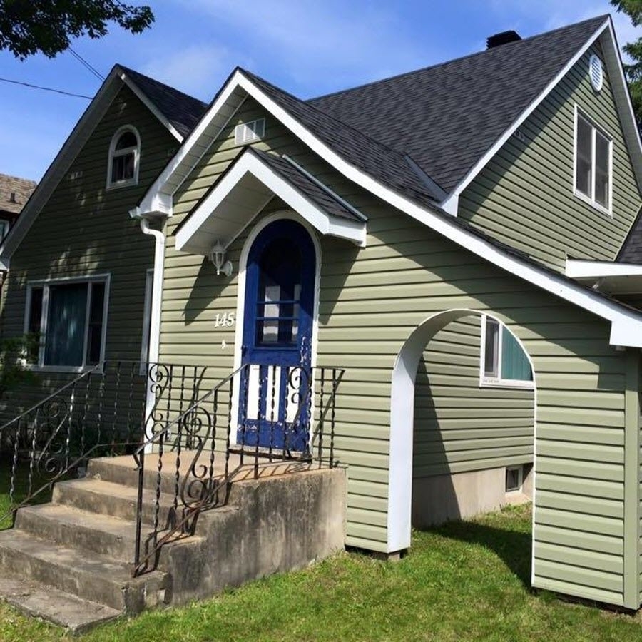 Revêtement S B | 118 Chem. des Monts, Val-des-Monts, QC J8N 2L3, Canada | Phone: (819) 665-6899