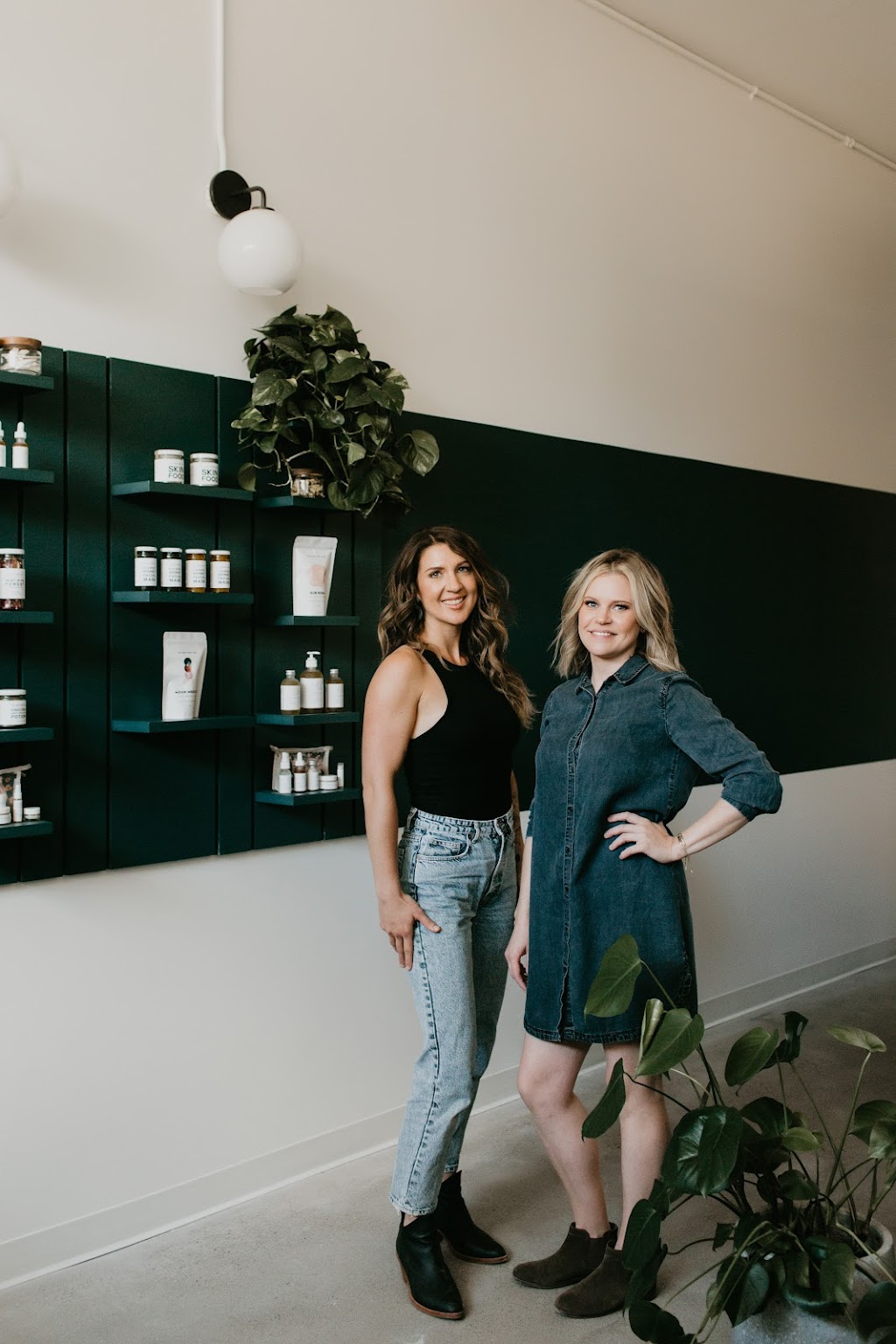 Foxglove Wellness | 8814 92 St NW, Edmonton, AB T6C 3R1, Canada | Phone: (825) 202-7889