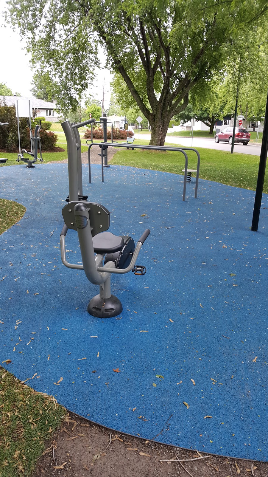 Parc Cyrille-Gauvin | 1575 Rue Turmel, LAncienne-Lorette, QC G2E 3J5, Canada | Phone: (418) 872-9811