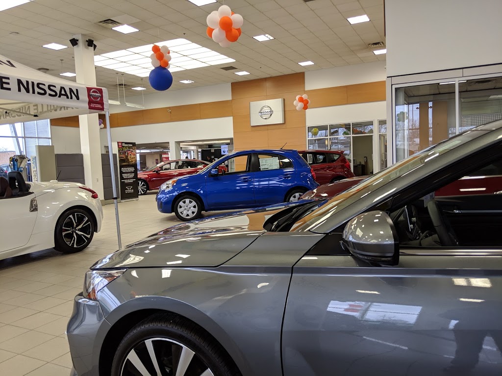 Oakville Nissan | 2316 S Service Rd W, Oakville, ON L6L 5M9, Canada | Phone: (905) 827-1177