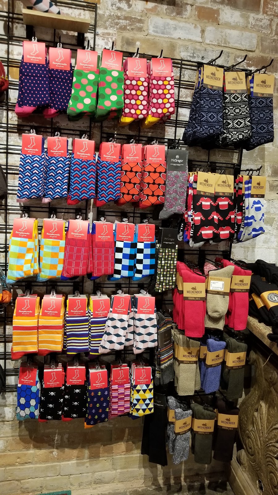 FloorPlay Socks | 45 Tank House Lane, Toronto, ON M5A 3C4, Canada | Phone: (416) 362-7625