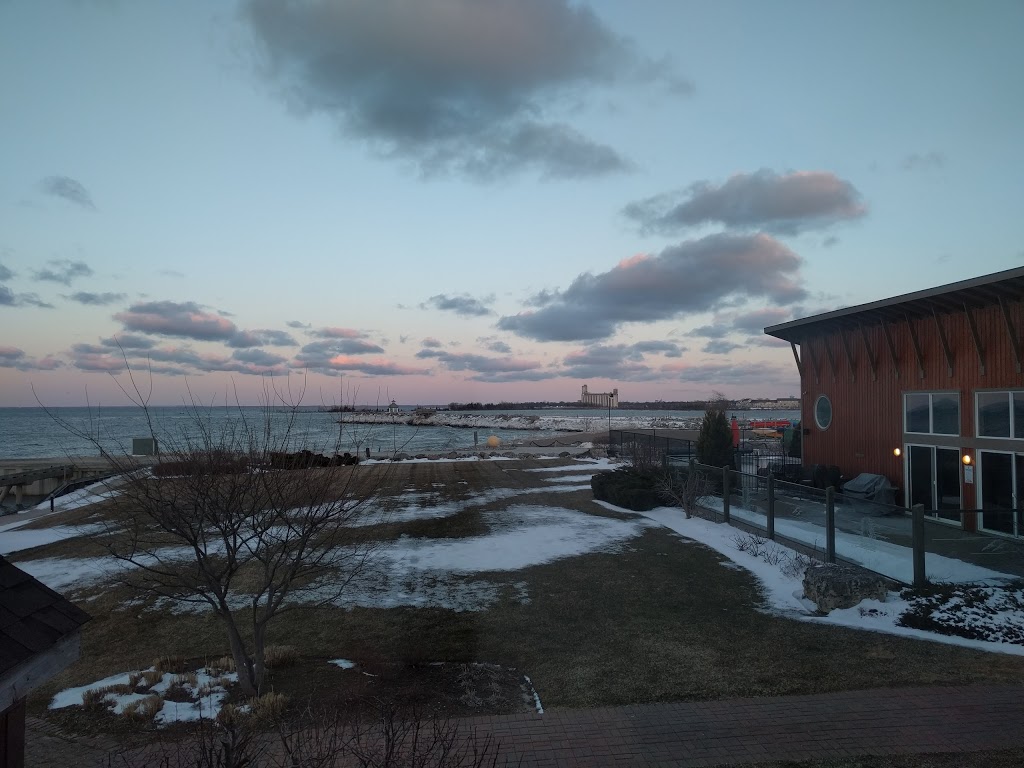Lighthouse Point Shared Facilites | 470 Mariners Way, Collingwood, ON L9Y 5C7, Canada | Phone: (705) 445-1636