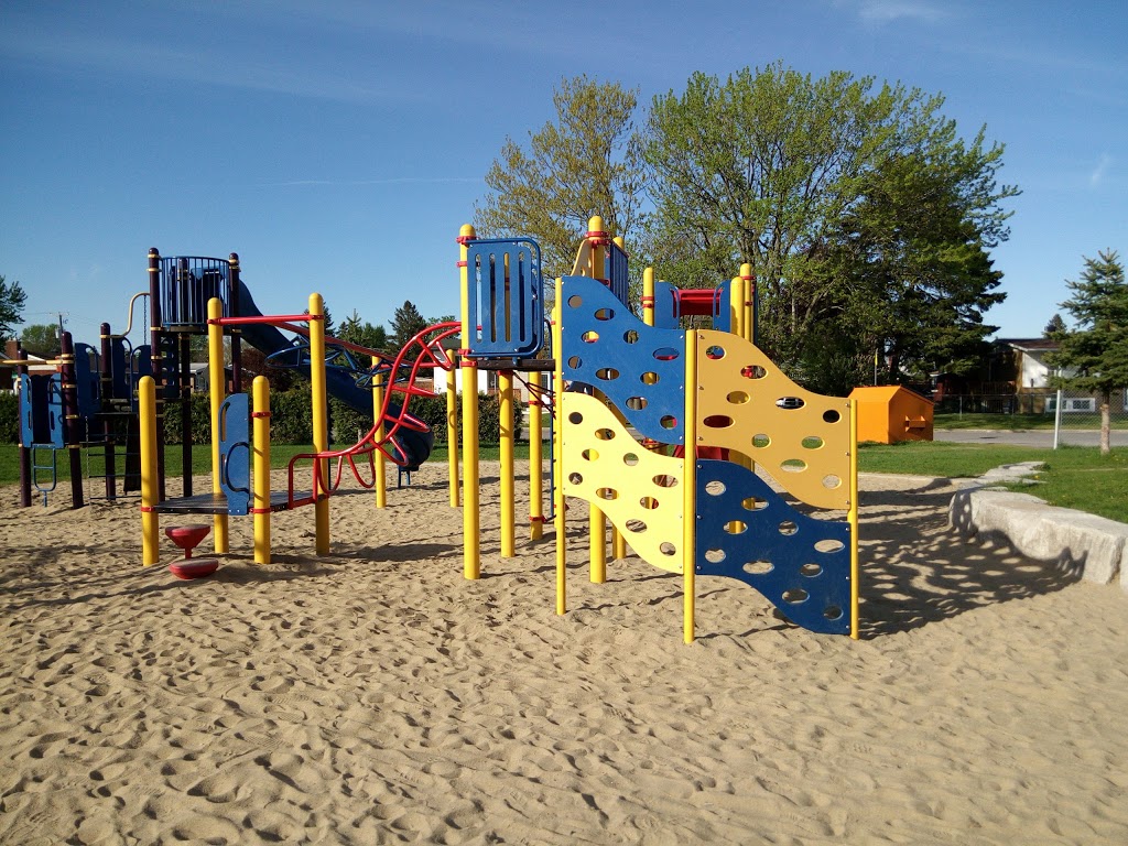 Park Riviera | 22 Rue dAuvergne, Gatineau, QC J8T 6J8, Canada | Phone: (866) 299-2002