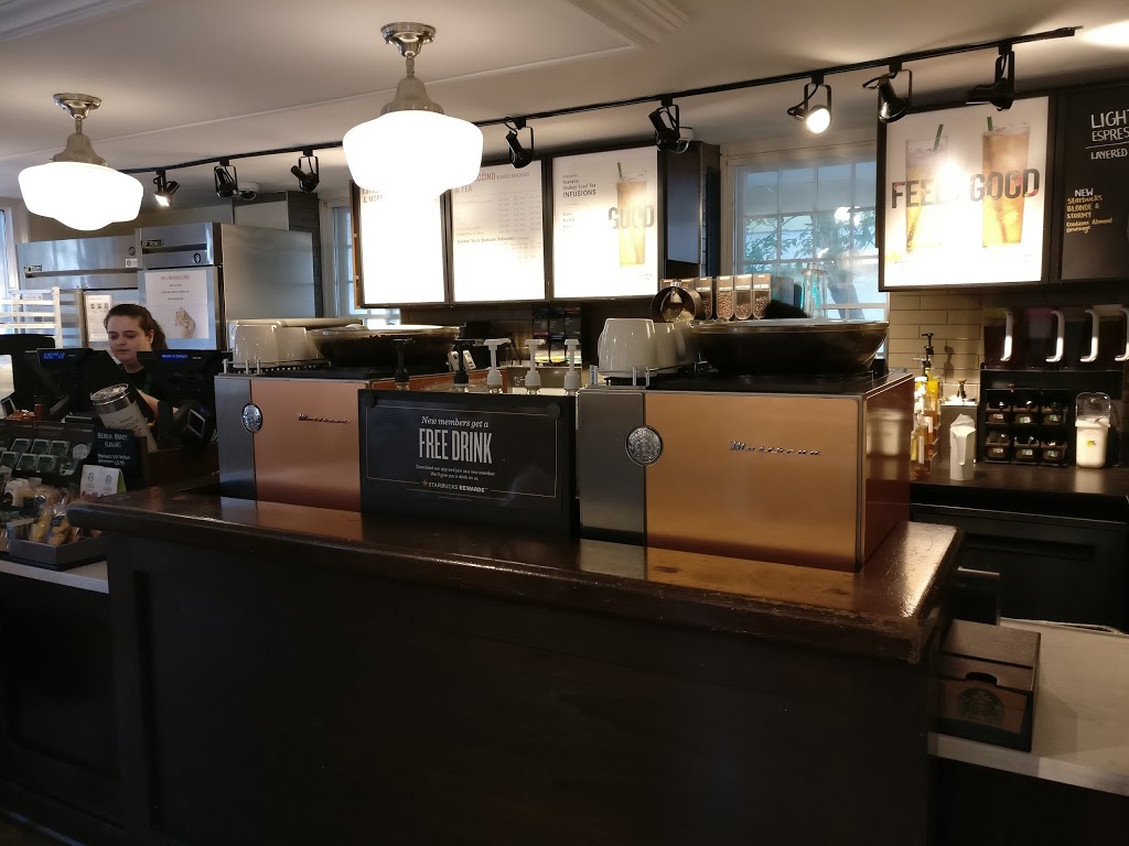 Starbucks | 10499 Islington Ave, Kleinburg, ON L0J 1C0, Canada | Phone: (905) 893-1218