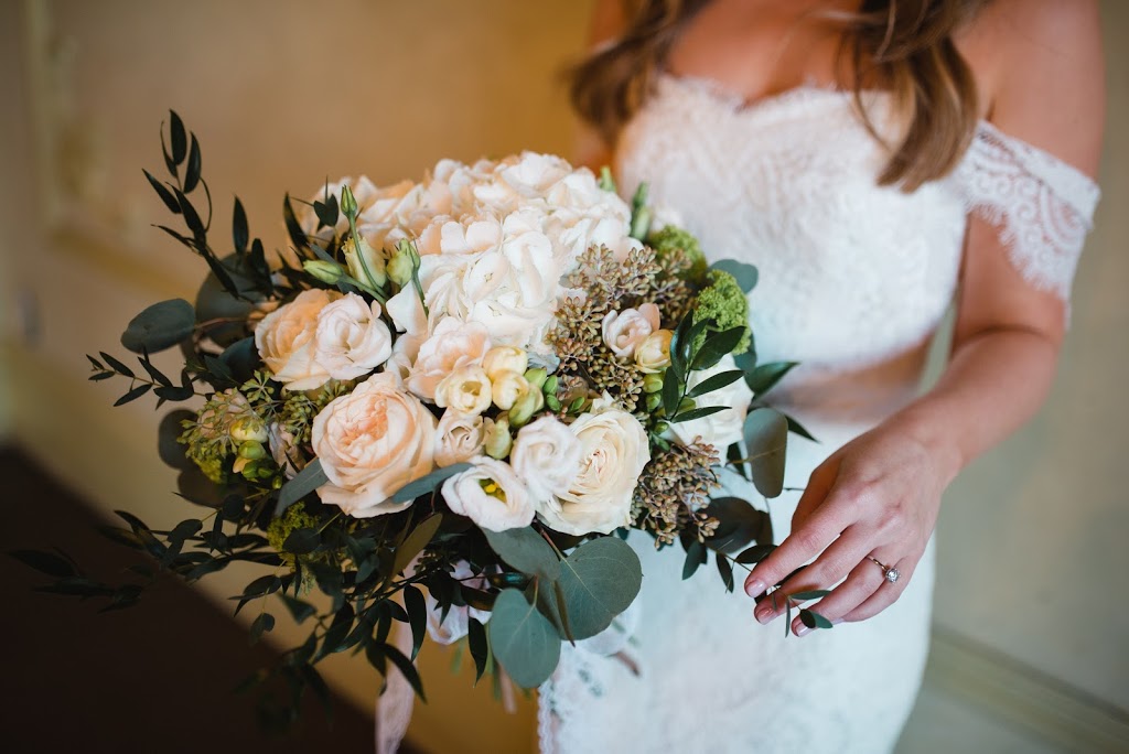 Orchid Florist | 7787 Yonge St, Thornhill, ON L3T 2C4, Canada | Phone: (905) 731-5827