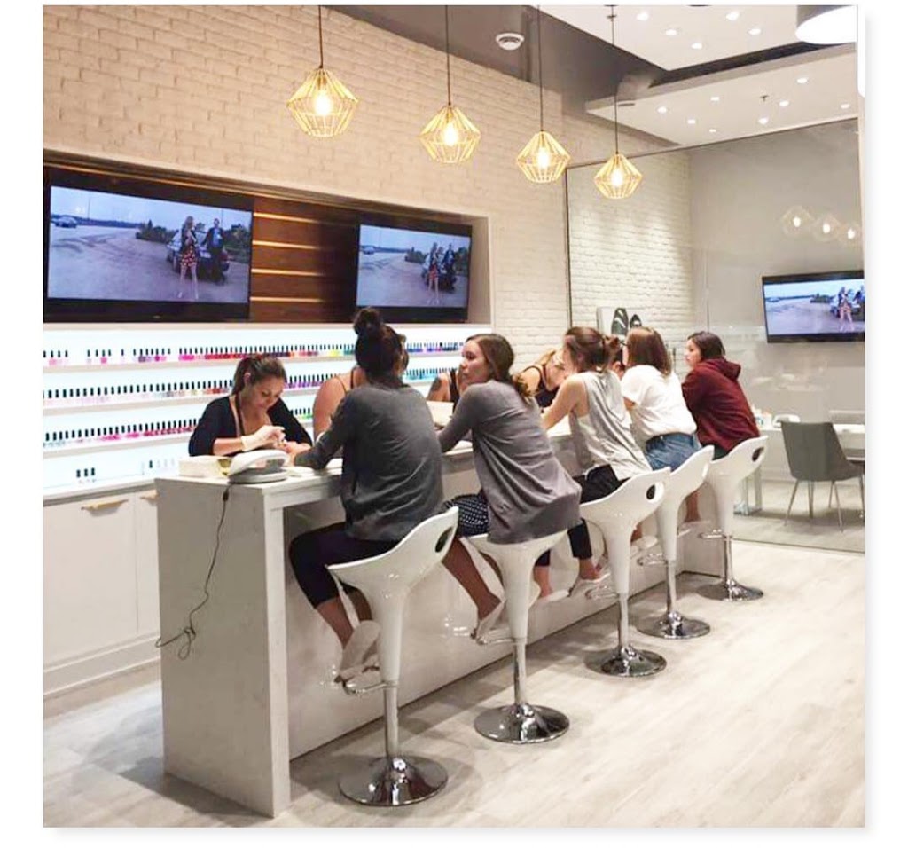 LUX bar à ongles & esthétique | 5955 Boulevard Cousineau, Saint-Hubert, QC J3Y 7P5, Canada | Phone: (450) 445-2111