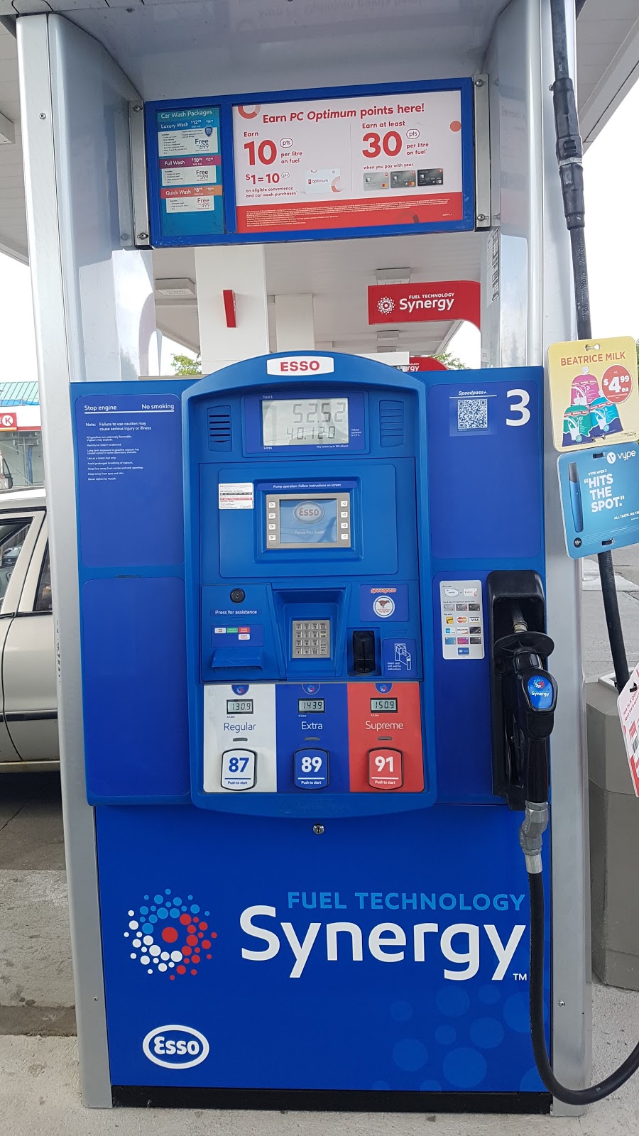 ESSO CIRCLE K | 1970 Walkley Rd, Ottawa, ON K1H 1W1, Canada | Phone: (613) 521-9090