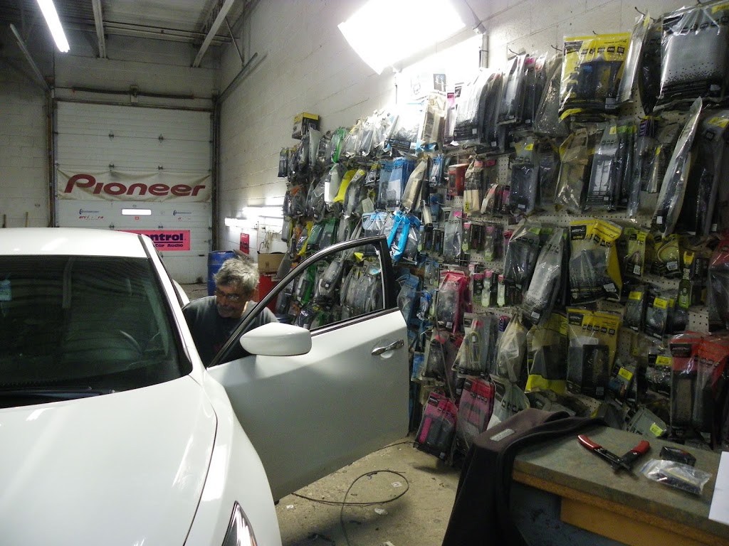 Toms Car Radio | car repair | 422 Dunlop St W BLDG 1, Barrie, ON L4N 1C2, Canada | 7057269167 OR +1 705-726-9167