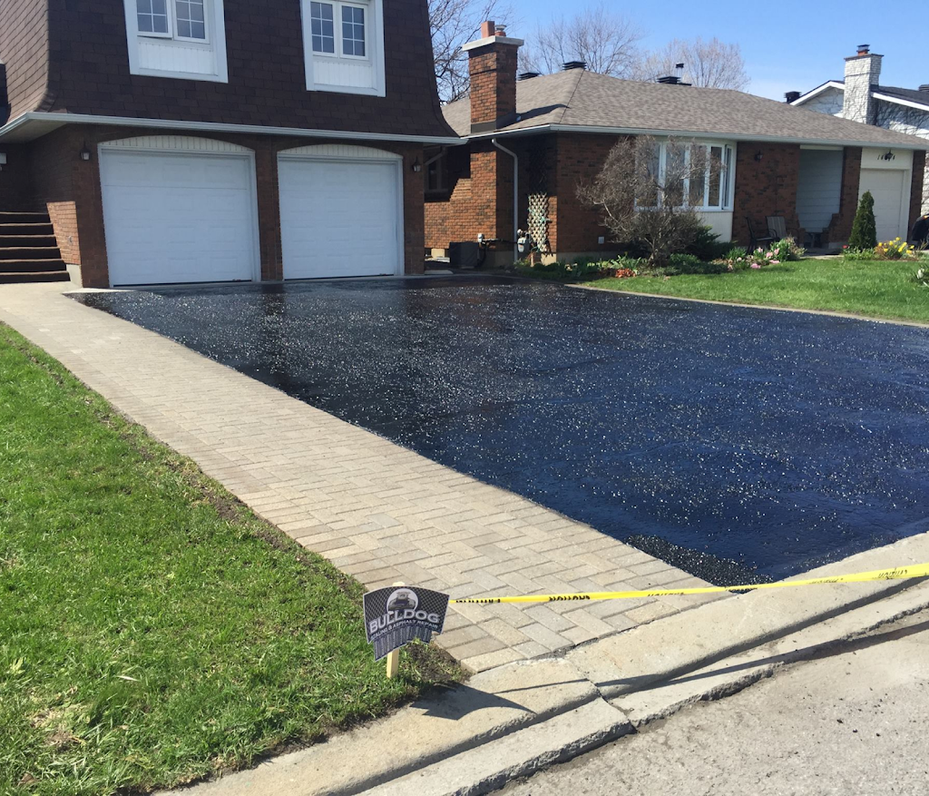 Bulldog Sealing & Asphalt Repair | 1474 Black Stallion Way, Greely, ON K4P 1P2, Canada | Phone: (613) 853-4474