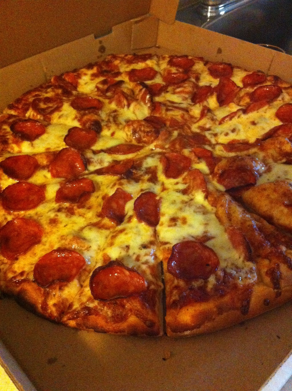 Muldoons Pizza | 925 Wonderland Rd S, London, ON N6K 3R5, Canada | Phone: (519) 471-0607