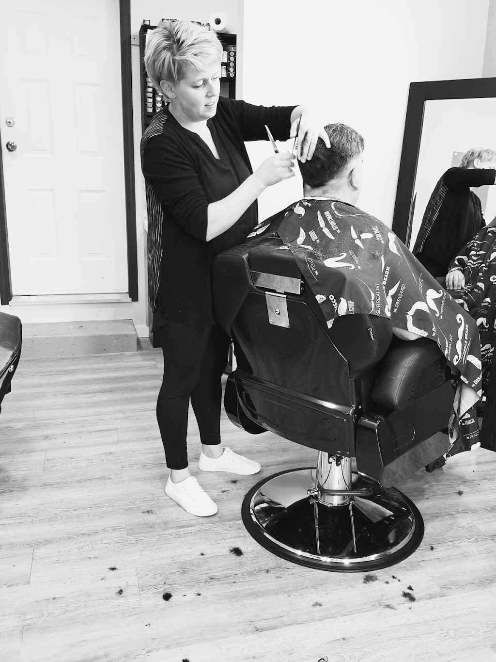 Falling Locks Barbershop | 83 Colorado Dr, Campbell River, BC V9H 1N2, Canada | Phone: (250) 201-7071