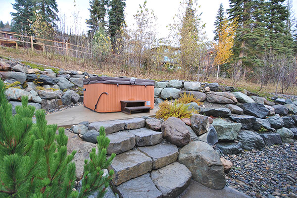 Sasquatch Lodge | 4106 Sundance Drive, Sun Peaks, BC V0E 5N0, Canada | Phone: (250) 578-6939