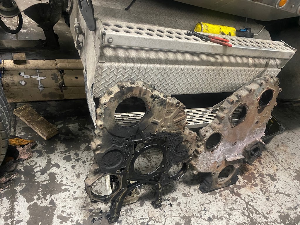 Empire truck repair and sales | 15 Goodmark Pl, Etobicoke, ON unit 8, Canada | Phone: (416) 505-9189