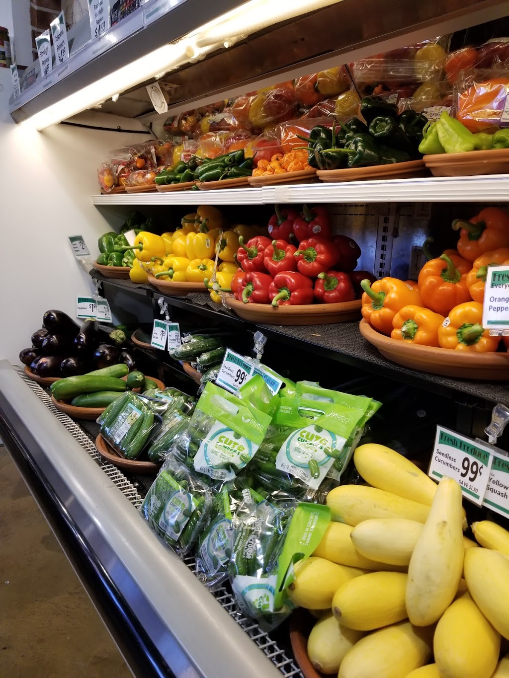 Dashs Market | 8845 Main St, Buffalo, NY 14221, USA | Phone: (716) 650-2888