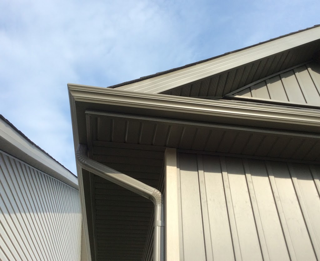 Modern Eavestroughing | 166 Rue de Varennes unit/ 900-1000, Gatineau, QC J8T 8G4, Canada | Phone: (613) 736-7373