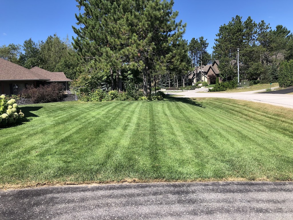 A1 Lawncare | Fairway Ct, Shanty Bay, ON L0L 2L0, Canada | Phone: (905) 353-5296