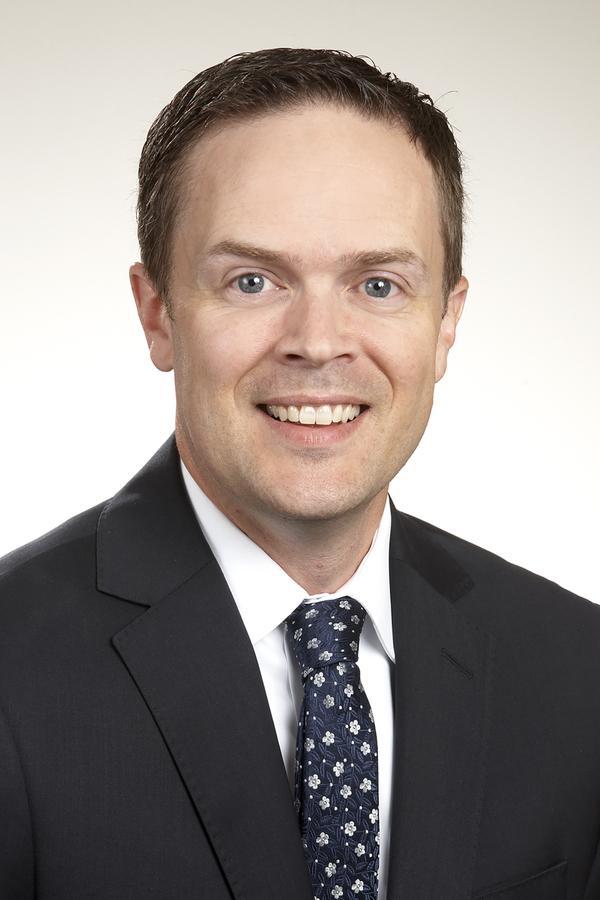 Edward Jones - Financial Advisor: John Malcolm | 2081 Merivale Rd Suite#1200, Nepean, ON K2G 1G9, Canada | Phone: (613) 225-7855