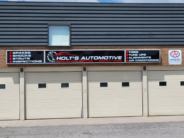 Holts Automotive | 465 Central Ave, Fort Erie, ON L2A 3T8, Canada | Phone: (905) 871-3434