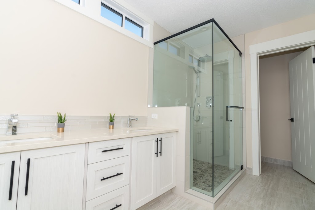Bills Place in Canmore | 108 Montane Rd Unit 8 (#108, Canmore, AB T1W 3J2, Canada | Phone: (403) 903-3168