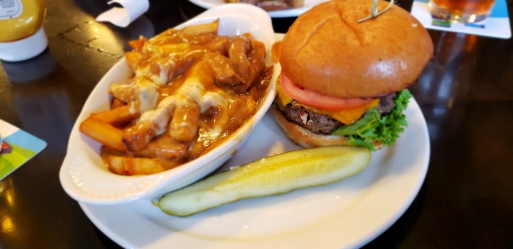 Charles Dickens Pub | 505 Dundas St, Woodstock, ON N4S 1C4, Canada | Phone: (519) 421-2218