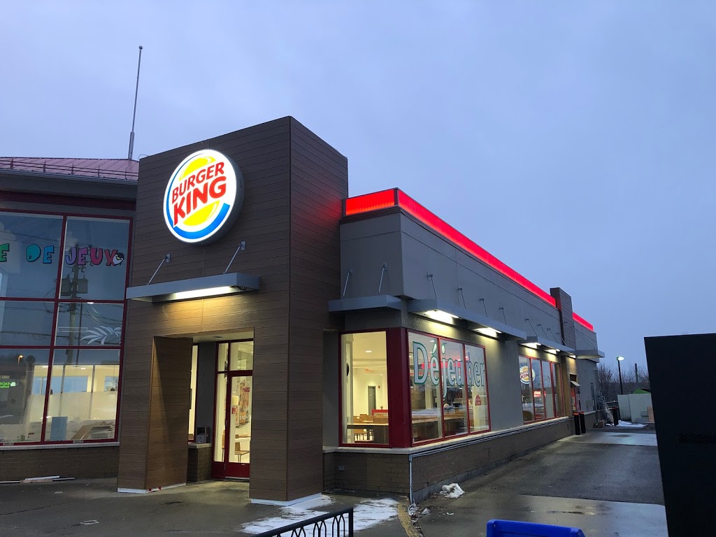 Burger King | 1600 Rue du Sud, Cowansville, QC J2K 2Y8, Canada | Phone: (450) 815-6639