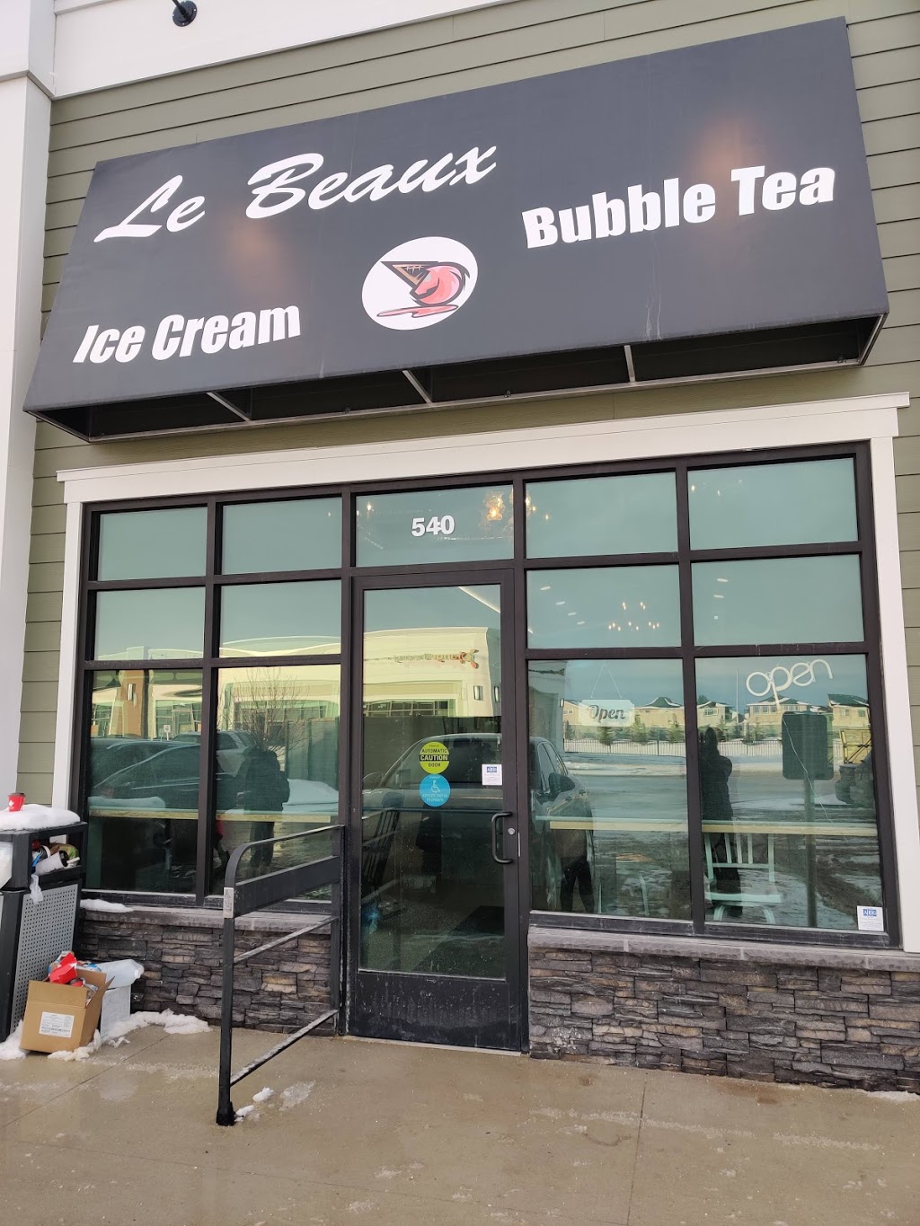 Le Beaux Tea | 350 North Town Road, Winnipeg, MB R3Y 1N3, Canada | Phone: (204) 261-7799