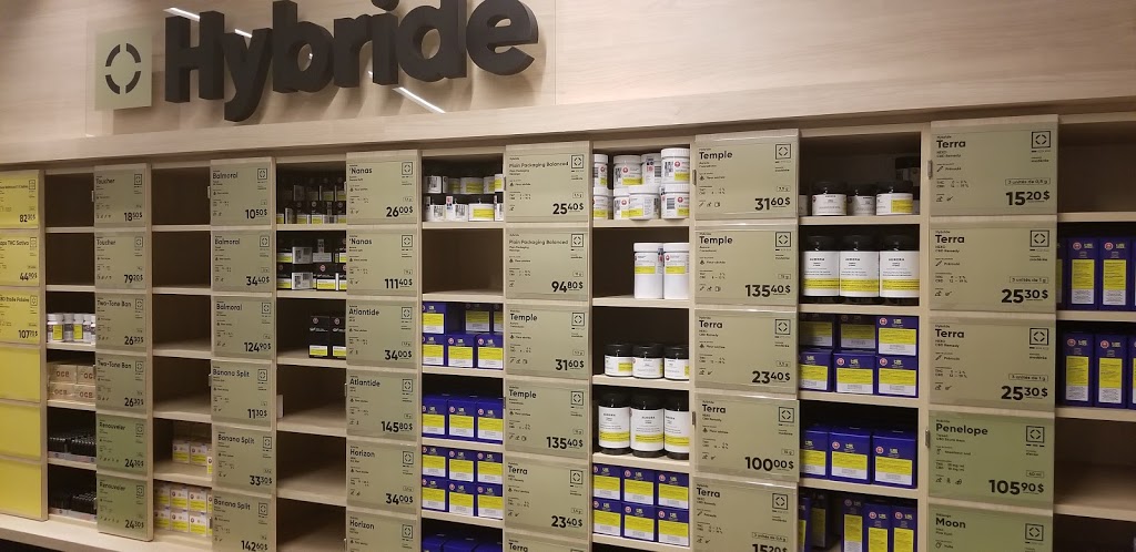 SQDC | 965 Boulevard Saint-Joseph, Drummondville, QC J2C 2C4, Canada | Phone: (873) 653-8001